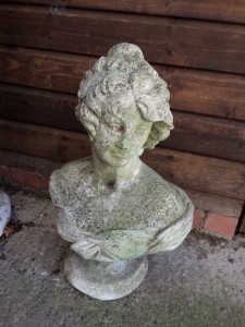 Stone head. Nice age and patina.